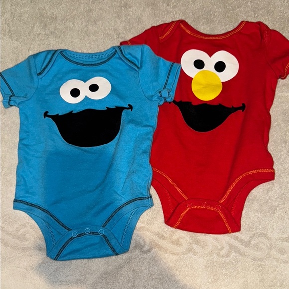 Sesame Street Cookie Monster and Elmo Baby Onesies - Picture 2 of 3